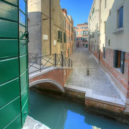 Do Pozzi * Venice